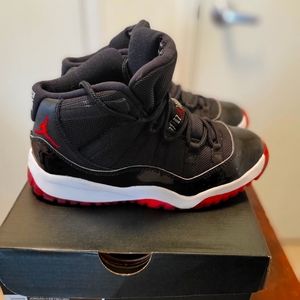 Preschool Retro 11 Jordan Sneakers